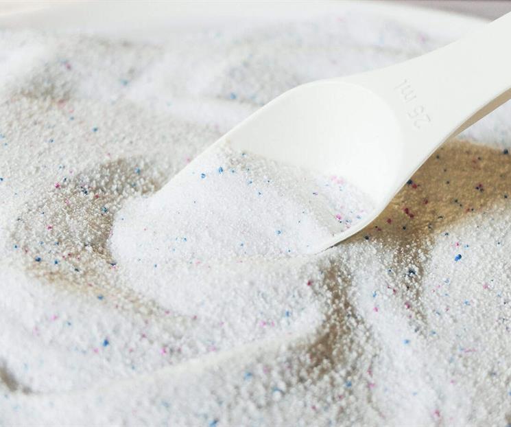 &iquest;Cu&aacute;nto jab&oacute;n se debe usar realmente para lavar la ropa?