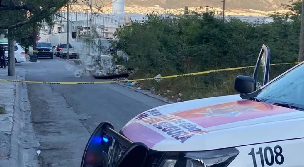 Encuentran cuerpo de hombre sin vida en Santa Catarina