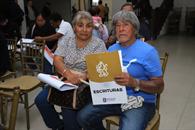 Entrega el IVNL escrituras a vecinos de Cadereyta