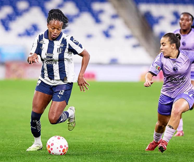 Buscan Rayadas mantenerse en el liderato del Clausura 2026