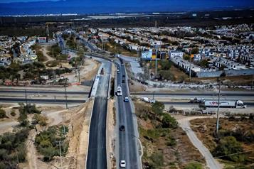 Avanzan a buen paso obras de carretera Apodaca-Agua Fr&iacute;a