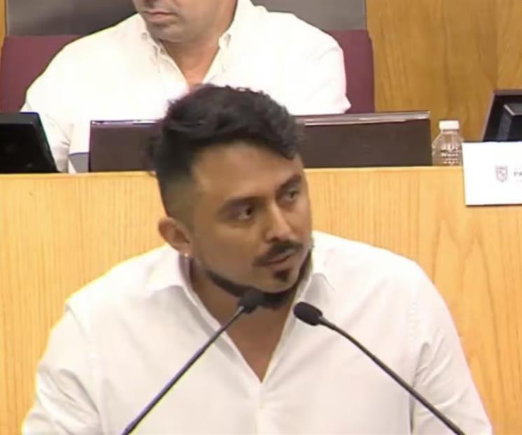 Busca amparo morenista ante posible detenci&oacute;n