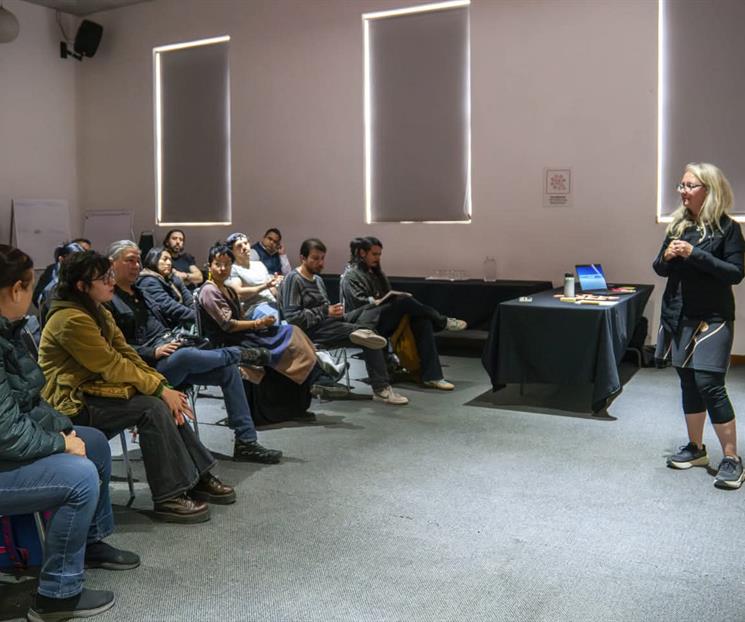 Crea Myriam Lambert lazos con la comunidad de Monterrey