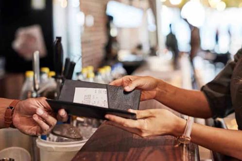 Alerta AMR crisis en la industria restaurantera