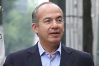 Acusa Felipe Calder&oacute;n "negligencia criminal"