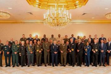 Defensa y Marina asisten a Conferencia de jefes de Defensa