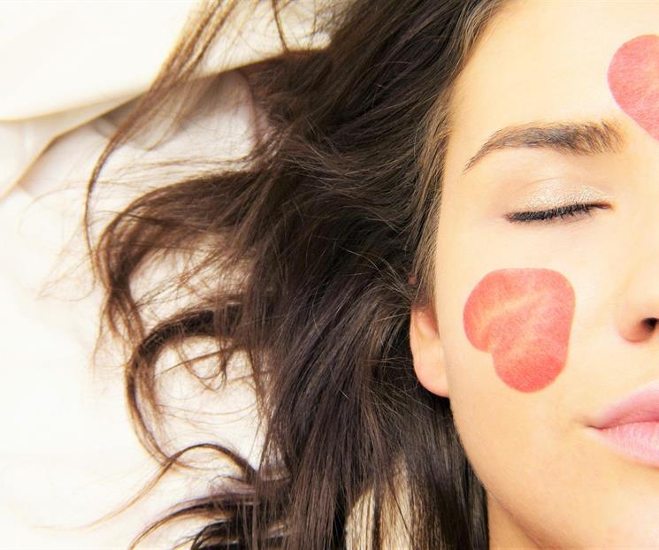 Ideas de maquillaje para San Valent&iacute;n