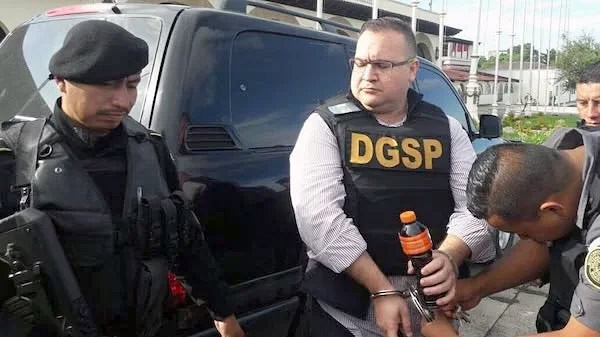 Seguir&aacute; Javier Duarte en prisi&oacute;n por peculado