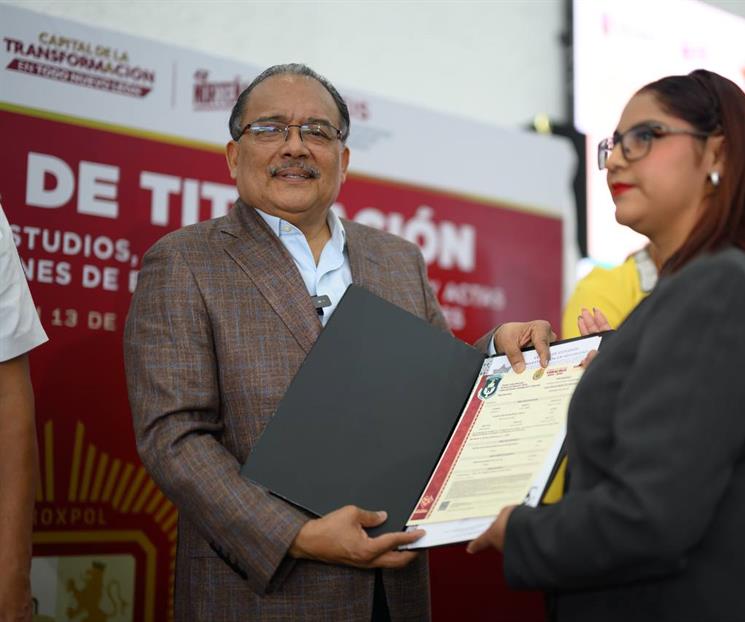 Encabeza Andrés Mijes graduación de 59 oficiales Encabeza Andrés Mijes graduación de 59 oficiales