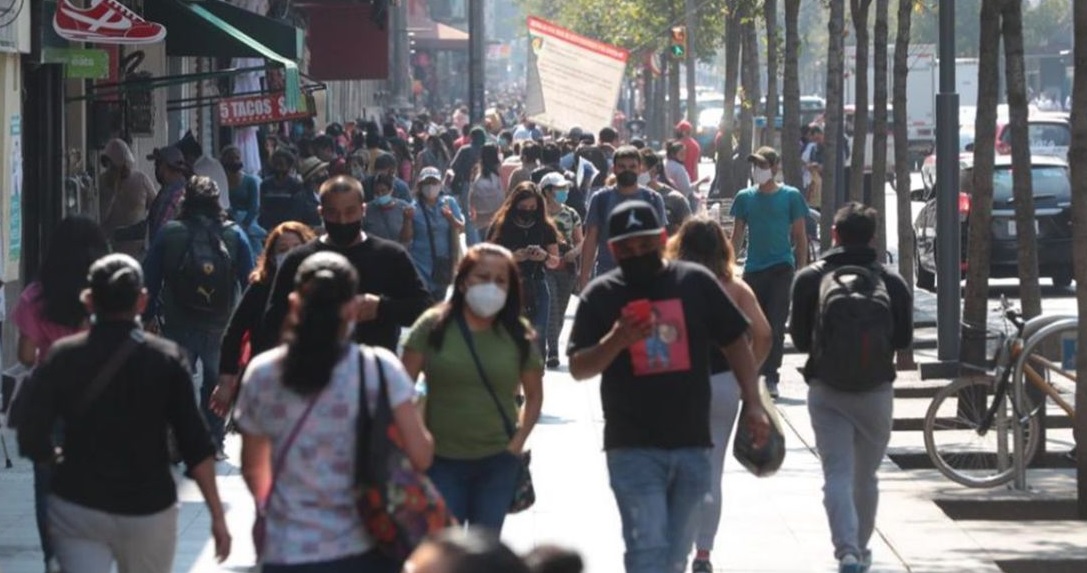 Solteros, los que más buscan ordenar sus deudas, según encuesta Solteros, los que más buscan ordenar sus deudas, según encuesta