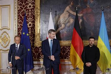 Llama Zelenski "esclavo de la guerra" a Putin