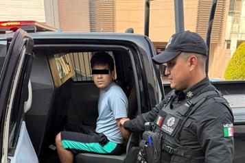 Dos detenidos en motocicletas con droga y placa colgada