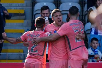 Gana el Porto y se afianzan en cima de Portugal