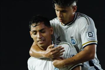 Cae el Real Apodaca, pero siguen de l&iacute;deres en su grupo