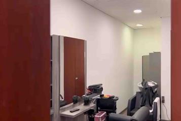 Mier anuncia cierre definitivo de sal&oacute;n de belleza del Senado