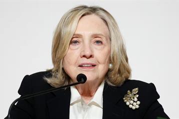 Califica Hillary como "aterradores" archivos Epstein