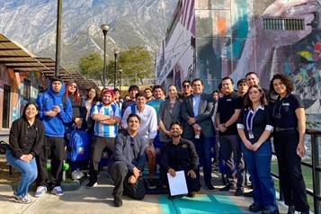 Inicia SP cuarta generaci&oacute;n de &acute;Futuros en Marcha&acute;