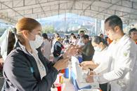 Aplican 30 mil dosis en Macrobrigada de vacunaci&oacute;n