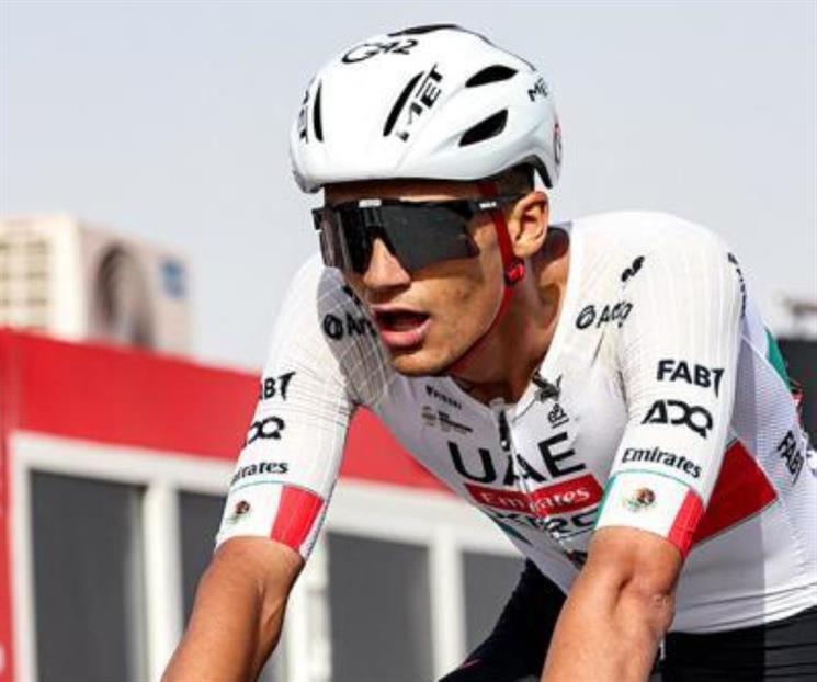 Cede Isaac del Toro terreno en Segunda Etapa del UAE Tour Cede Isaac del Toro terreno en Segunda Etapa del UAE Tour
