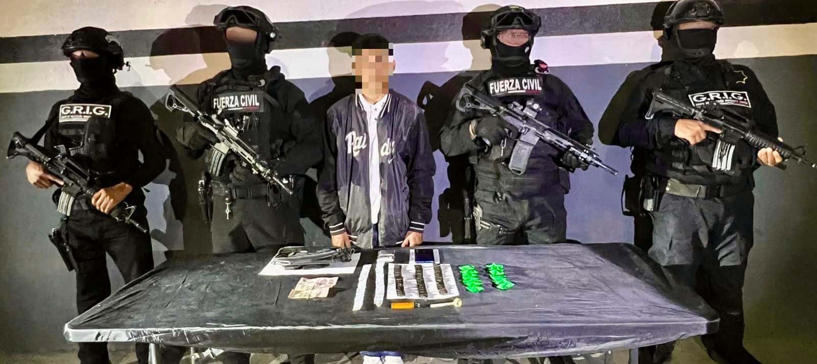 El presunto responsable de diversos homicidios, fue detenido por elementos del grupo de Coordinaci&oacute;n Metropolitana luego de que le encontraron algunas dosis de narc&oacute;ticos, en el municipio de Garc&iacute;a.