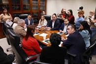 Califican programa ´Ayudemos a los Estudiantes´ como electorero Califican programa ´Ayudemos a los Estudiantes´ como electorero