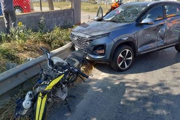 Choca contra moto