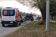 Derrapa en moto y sale herido