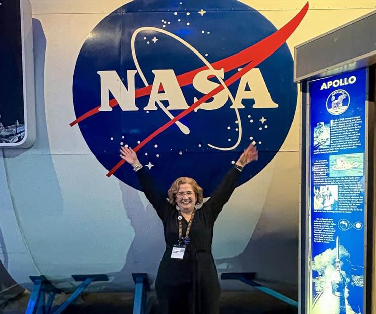 Volcar&aacute; experiencias del Space Center en la formaci&oacute;n de ingenieros