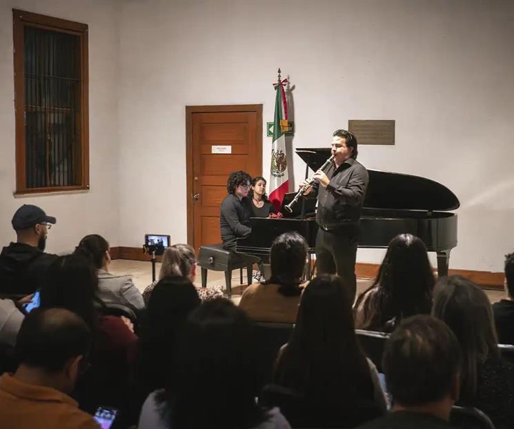 Viven una velada única Entre líneas y contrastes Viven una velada única Entre líneas y contrastes