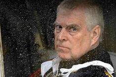 Liberan a ex pr&iacute;ncipe Andrew despu&eacute;s de ser arrestado