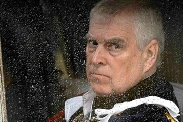 Liberan a ex pr&iacute;ncipe Andrew despu&eacute;s de ser arrestado