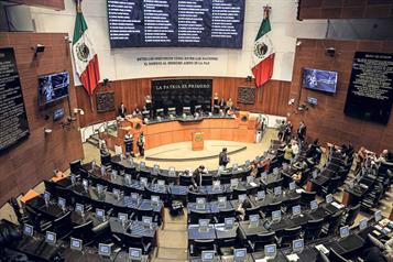 Senado alista debate sobre pensiones doradas