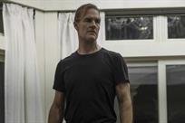 James Van Der Beek deja actuaci&oacute;n inquietante en The Gates