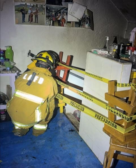 Un domicilio se incendi&oacute; la madrugada de ayer en la Comunidad de Los Fierros, municipio de Santiago, sin que se reportaran lesionados.