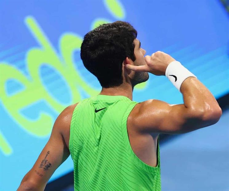 Va Carlos Alcaraz a la final en Qatar