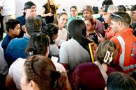 Se re&uacute;ne Sheinbaum con familiares de mineros