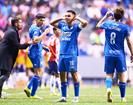 Acaba Cruz Azul con invicto de Chivas