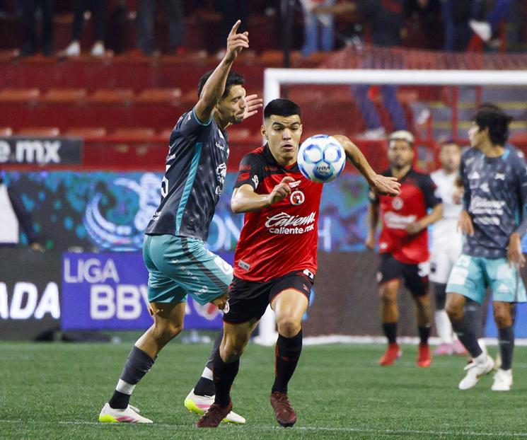 Igualan Xolos y Mazatl&aacute;n en duelo de madrugada