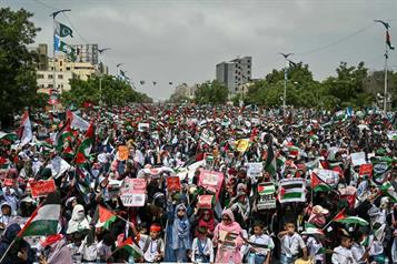 Lanza Pakist&aacute;n bombardeos mortales en Afganist&aacute;n