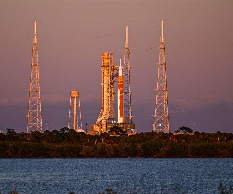 Vuelve la NASA a postergar misión de astronautas a la Luna Vuelve la NASA a postergar misión de astronautas a la Luna