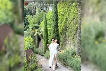 Sorprende Nodal con foto posando junto a &Aacute;ngela Aguilar