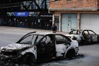 Reportan m&aacute;s incendio de veh&iacute;culos y comercios en Jalisco