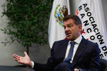 Plantean desincentivar uso de efectivo