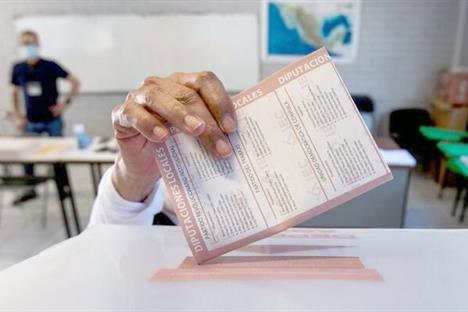 Presentan reforma electoral a los partidos aliados