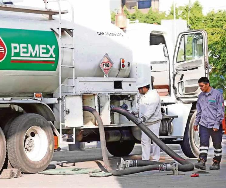 Asegura Pemex suministro de combustible en el pa&iacute;s