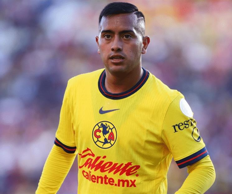 Erick S&aacute;nchez, a pelear su lugar