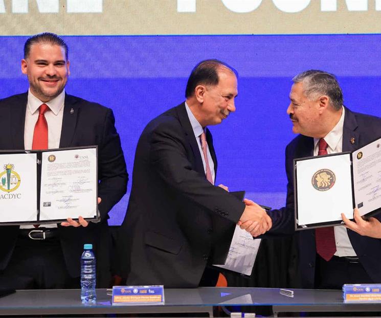 Acuerdan UANL y Fiscal&iacute;a beneficios acad&eacute;micos y laborales