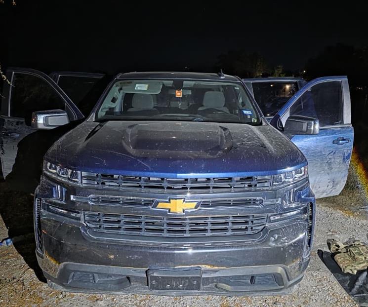 Decomisan armas y equipo t&aacute;ctico en Linares