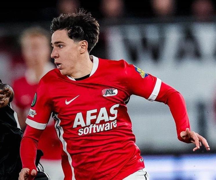 El AZ de Mateo Ch&aacute;vez clasifica a octavos en la Conference League