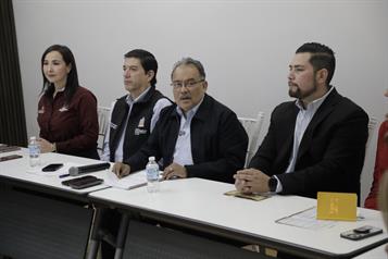 Se re&uacute;ne Mijes con s&iacute;ndicos del AMM